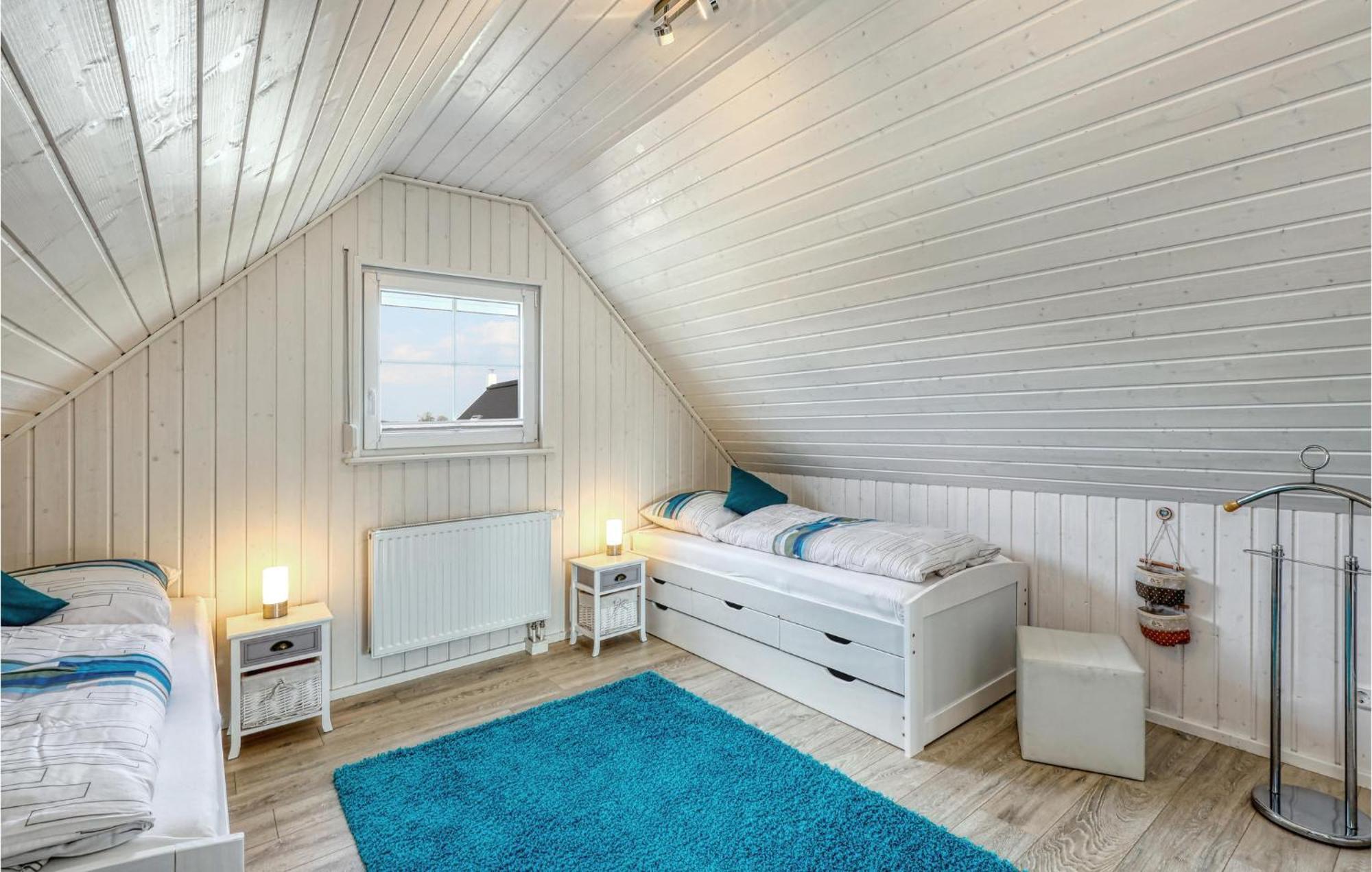 2 Bedroom Nice Home In Zerpenschleuse Esterno foto